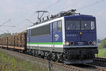 155 048-6  mit Holzganzzug am 24.09.206  13:46 nördlich von Salzderhelden am BÜ 75,1 in Richtung Kreiensen - Lok: Baujahr 1983 LEW Hennigsdorf Nr.18198 5100 KW Typ BR 250