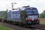 boxXpress 193 853-9 am 07.05.14  15:39 nördl.von Salzderhelden am Bü Km 75,1 in Richtung Hannover