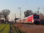 101 033 mit IC Amsterdam - Berlin beim ehemaligen Block Deves zwischen Salzbergen und Rheine, 03.03.2022