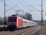 101 034 mit IC Berlin - Amsterdam bei Salzbergen, 05.03.2022  