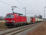 193 330 mit KLV-Zug nach NL in Hummeldorf zwischen Rheine und Salzbergen, 16.03.2022