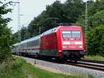 101 090 mit IC Amsterdam- Berlin in Rheine=Bentlage, 04.06.2022