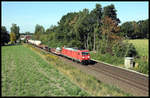 DB 185376-1 ist hier mit einem gemischten Güterzug in Osnabrück Hellern am 1.9.2019 um 11.46 Uhr auf der Rollbahn in Richtung Osnabrück unterwegs.