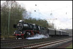 503655 von Eisenbahn Tradition erreicht hier auf dem Weg nach Osnabrück am 3.12.2006 den Bahnhof Hasbergen.