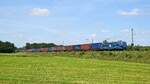 ENON 192 102, vermietet an EPG, mit Containerzug in Richtung Osnabrück (Hüde, 15.06.2021).