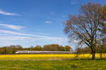 Ein ICE 4 der Baureihe 412 nordlich von Twistringen auf seinem Weg nach Bremen. 26.4.26