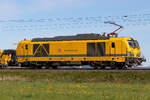 249 051 mit dem Bauzug bei Bramstedt nach Osnabrück.
