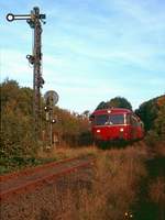 796 690, 996 299 und 796 802 als DGEG-Sonderfahrt am 20.10.2001 am Esig Scherfede.