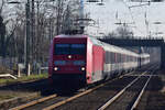 101 134 rauscht mit ihrem Eurocity durch Essen Dellwig Richtung Oberhausen Hbf.