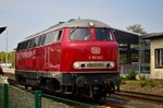 Die Lolo beim Rangieren im Bahnhof Coesfeld.
Nach dem der Zug aus Dorsten gekommen ist, rangiert die 216 002 wieder ans
andere Ende ihres Donnerwagenzuges. 1.5.2016
