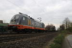 242 516 mit einem KLV aus Padborg auf dem Weg nach Krefeld in Haltern am See am 3.4.19 