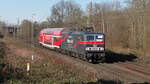 Die 143 326-7 von DB Gebrauchtzug fährt am 11.03.2022 mit dem WFL-Ersatzzug auf der RB 46 über die Nokiabahn in Richtung Bochum Hbf.