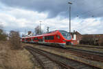 Am 05.02.2022 war 633 106 als RE 4765 auf dem Weg von Schwerte nach Kassel-Wilhelmshöhe. Gerade wurde der Bahnhof Hofgeismar-Hümme durchfahren.