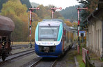 Der als  Weißer Riese  bekannte Vorführ-LINT von Alstom war auch zeitweise für die DME unterwegs.
Hier aufgenommen im Bahnhof Brügge (Westfalen) am 30. April 2006.