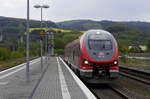 633 115 (RE 17 Warburg - Hageb) fährt in Arnsberg ein (7.5.19).