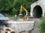 Verschiebung der neuen Eisenbahn Brcke in Freienohl.