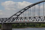 RegioBahn VT 104  Linie S28, Mettmann  Düsseldorf, Hammer Brücke  07.05.2025