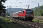 111 159 (9180 6 111 159-0 D-DB) schiebt eine RE13  Maas-Wupper-Express  nach Venlo.