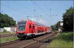 RE7 (RE 29729)  Rhein-MNSTERLAND-Express , nach Krefeld Hbf, durchfhrt am 08.06.2008 den ehemaligen Bahnhof Westhofen.