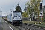 Am 08.11.2023 durchfährt die Railpool-187 006-2 den Bahnhof Bad Hoenningen