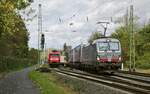 Die 193 779 von ECCO Rail durchfährt am 08.11.2023 Bad Hoenningen in Richtung Süden
