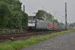 TLX 185 408-5 mit einem KLV beim Verlassen vom Bahnhof Roisdorf gen Bonn am Mittag des 1.5.2019