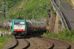 186 346 mit Kesselwagenzug am 28.06.2024 nahe Boppard /Rhein