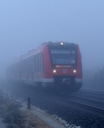 RE 22 bei Groß-Vernich in Richtung Köln fahrend am Samstag den 3.12.2016