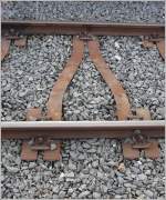 Da der Unterbau der Erfttalbahn teilweise recht instabil ist, liegen die Schienen seit der Modernisierung in den 1990er Jahren auf Y-Stahlschwellen, die als besonders wartungsarm gelten. 11.10.08 (Jeanny)