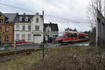 643 550 auf dem B Bahnstrae bei der Einfahrt in Niedermendig am Samstagvormittag gen Andernach.