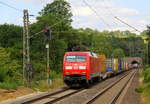 152 132-7 DB kommt mit einem Containerzug aus Gallarate(I) nach Zeebrugge-Vorming(B) und kommt aus Köln-Süd,Köln-West,Köln-Ehrenfeld,Kerpen,Horrem,Buir,Merzenich,Düren,Langerwehe,Eschweiler-Hbf,Stolberg-Hbf(Rheinland) und fährt durch Aachen-Eilendorf in Richtung Aachen-Rothe-Erde,Aachen-Hbf,Aachen-Schanz,Aachen-West. 
Aufgenommen vom Bahnsteig 2 in Aachen-Eilendorf. 
Bei Sommerwetter am Nachmittag vom 2.7.2019.