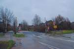 Bahnbergang  Auf dem Mergendahl  von Hemmerden kommend aus gesehen.11.12.2010