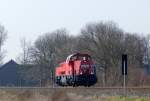 265 023-2 pendelte Solo zwischen Neuss Gbf und Gustorf hin und her. Hier fährt sie gerade vor Kapellen.

Kapellen 10.03.2016