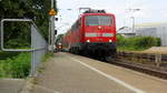 111 125 DB kommt die Kohlscheider-Rampe hoch aus Richtung Neuss,Herzogenrath mit dem RE4 aus Dortmund-Hbf-Aachen-Hbf und fährt durch Kohlscheid in Richtung
