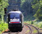 182 562-9 von MRCE kommt aus Richtung Köln,Aachen-Hbf und fährt durch Aachen-Schanz mit einem Silozug aus Augsburg(D) nach Herentals(B) in Richtung Aachen-West und am Zugende ist die 182