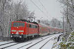 Die 111 126 mit dem RE 10420 Dortmund Hbf - Aachen Hbf kurz vor Einfahrt in Aachen Schanz - 31.01.2019 