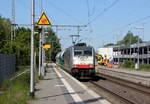 186 446-1 von Lineas/Railpool kommt aus Richtung Mönchengladbach-Hbf,Rheydt-Hbf,Wickrath,Beckrath,Herrath mit einem Kalkleerzug aus Oberhausen-West(D) nach Hermalle-Huy(B) und fährt durch Erkelenz in Richtung Baal,Hückelhoven-Baal,Brachelen,Lindern,Süggerath,Geilenkirchen,Frelenberg,Übach-Palenberg,Rimburg,Finkenrath,Hofstadt,Herzogenrath,Kohlscheid,Richterich,Laurensberg,Aachen-West. 
Aufgenommen vom Bahnsteig 1 in Erkelenz.
Bei schönem Frühlingswetter am Nachmittag vom 13.5.2019.