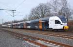 Am Sonntagmittag den 13.2.2011 durchf�hrt der Zug der RE 13 auf seinem Weg nach Venlo Nl den Bahnhof Korschenbroich. Der Zug besteht aus den Eurobahntriebwagen VT 7.06 und VT 6.03.
