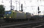145 CL-031 von Alpha Trains f�hrt mit einem Containerzug aus Belgien und f�hrt in Rchtung K�ln bei der Ausfahrt aus Aachen-West am Abend des 13.7.2012.