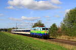 Deutschland
Lok 111 074 von TRI zieht der RB37 Krefeld - Neuss, in Kaarst Broicherseite
24/9/2026
