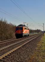 In Richtung Osterath fahrend kommt die Northrail 1142.579 Susi Lz aus Neuss kommend ber die Kbs 495. Sonntag 7.4.2013