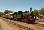 Zug der   Bergischer Löwe  steht am 02.06.2011 im Bahnhof Wiehl zur Abfahrt nach Richshof-Denklingen bereit.