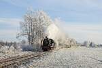 78 468 mit dem Glühwein-Express kurz vor dem Bahnhof Tönnishäuschen (18.12.2022)