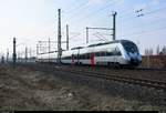 1442 304 (Bombardier Talent 2) von DB Regio Südost als umgeleiteter RE 16111 (RE13) von Magdeburg Hbf nach Leipzig Hbf fährt in Halle-Kanena auf der Bahnstrecke Magdeburg–Leipzig (KBS