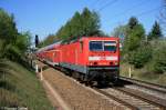 143 654 rollt am sonnigen 30.04.07 mit der RB aus Zwickau durch Chemnitz-Schnau. 