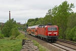 Anfang Mai 2024 war 143 012  Marie-Luise  für ein paar Tage bei der Dresdener S-Bahn im Einsatz. Ich konnte besagte Lok am 3.5.24 mit ihrer S3 nach Dresden Hbf zwischen Freiberg (Sachsen) und Muldenhütten fotografieren.