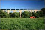 Wie immer, so schiebt auch am 23.06.08 eine Ludmilla den Pipelinezug CSQ 61481 ab Zwickau nach, hier fotografiert auf dem Wegefarther Viadukt.