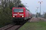 143 365-5 mit der RB 17207 nach Dresden Hbf, beim Halt in Zwickau Plbitz.