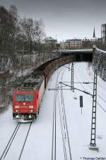 185 210 zieht am 27.01.07 den Kohlezug von Chemnitz Hbf nach Chemnitz-Siegmar.