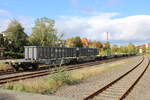 Am 11.10.2024 standen neue Ermewa Eanos- und Sggmrss-Wagen im Bahnhof Hainichen.